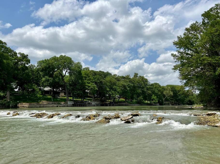 The River Haven - Sleeps 32 - On Guadalupe River 塞金 外观 照片