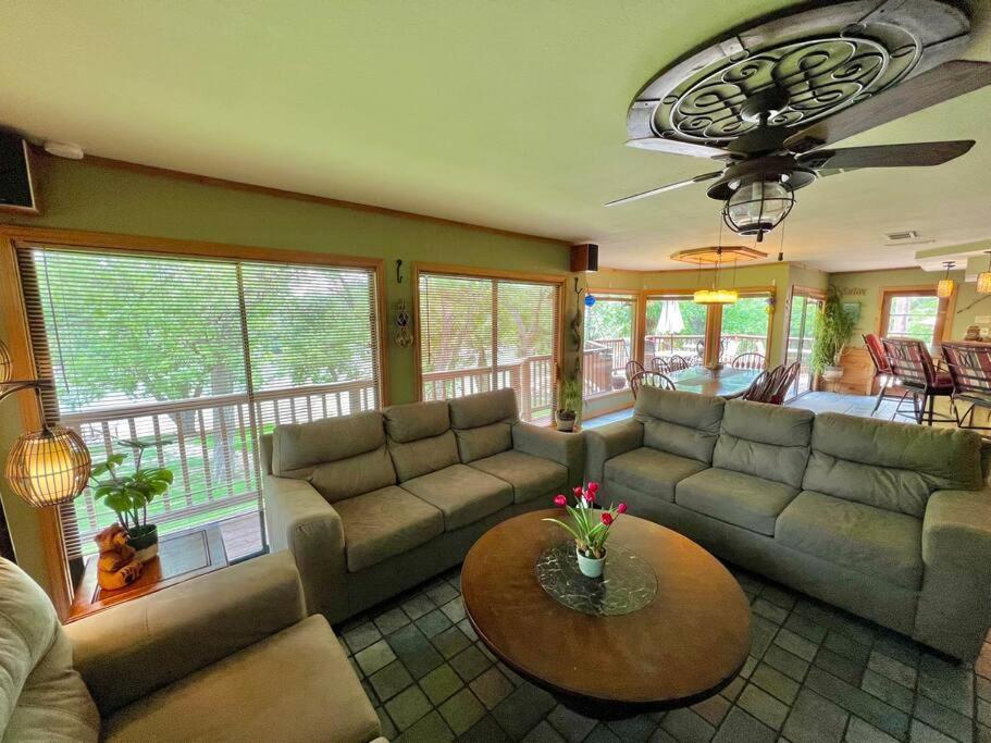 The River Haven - Sleeps 32 - On Guadalupe River 塞金 外观 照片