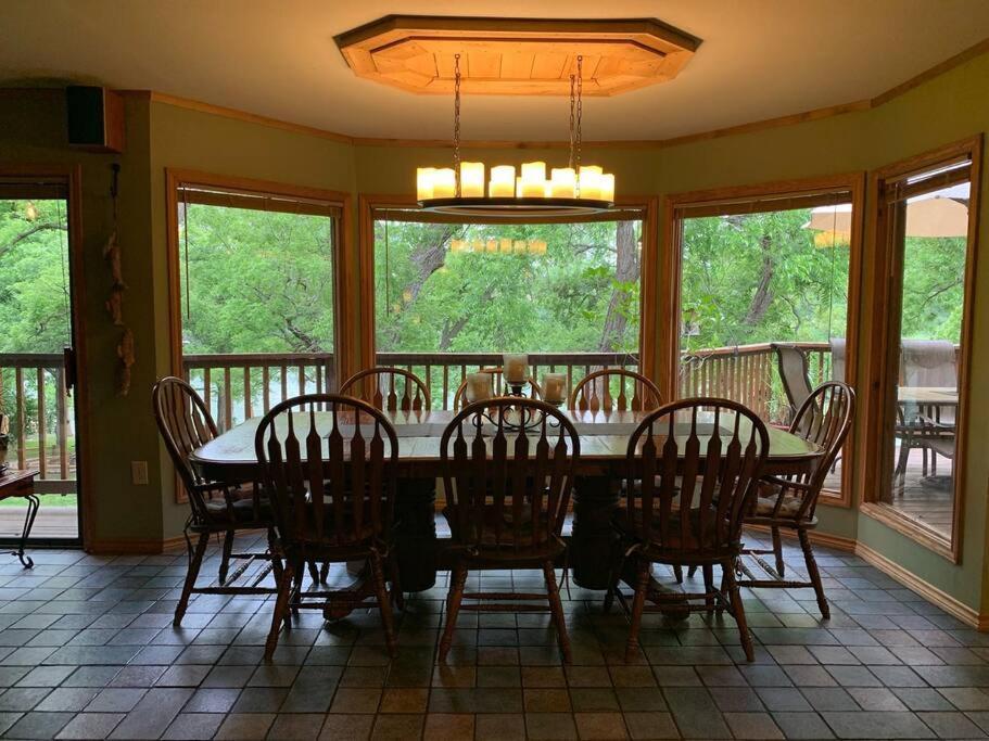 The River Haven - Sleeps 32 - On Guadalupe River 塞金 外观 照片